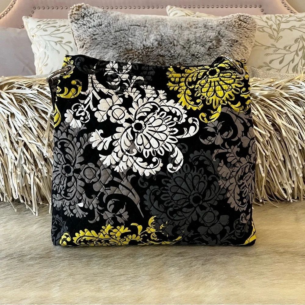 VERA BRADLEY Baroque 2010 Holiday Tote Black Yellow White Snap Close Y2K Satchel